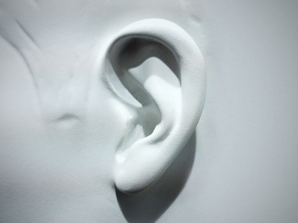 Listen